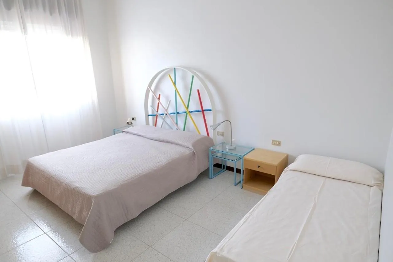 Bagni Miramare Apartments Lido di Jesolo 0*,